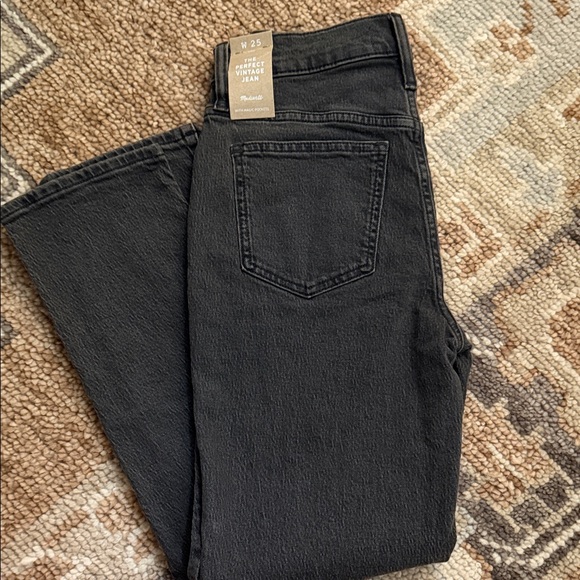 Madewell Women's washed black Jeans - Picture 4 of 5